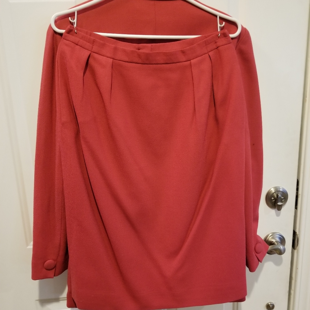 Women's Executive Suit 2 Piece - Picture 3 of 7